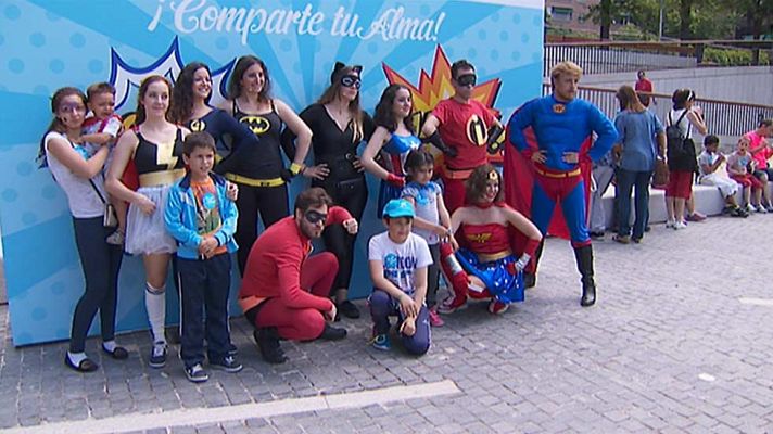 Telediario 1 - Más de 1.000 voluntarios participan en varias actividades contra la exclusión infantil