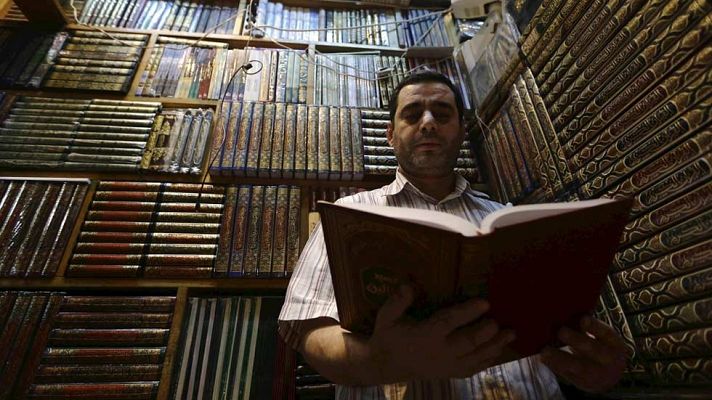 Telediario 1 - Así se vive el Ramadán en plena guerra