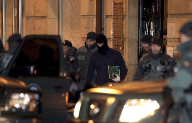 Telediario 1 - Telediario en 4' - 16/12/08