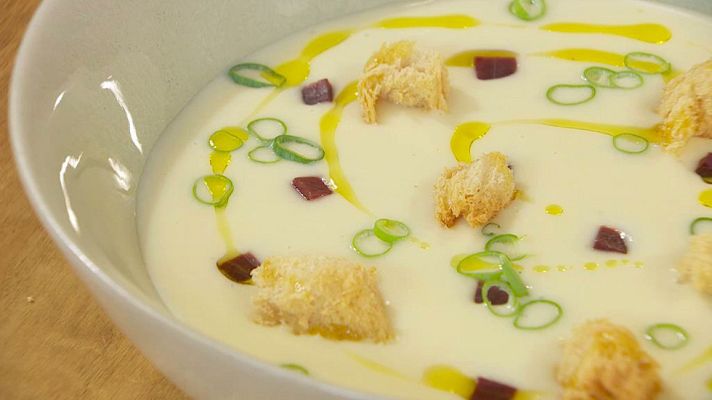 RTVE Cocina - Vichyssoise con manzana