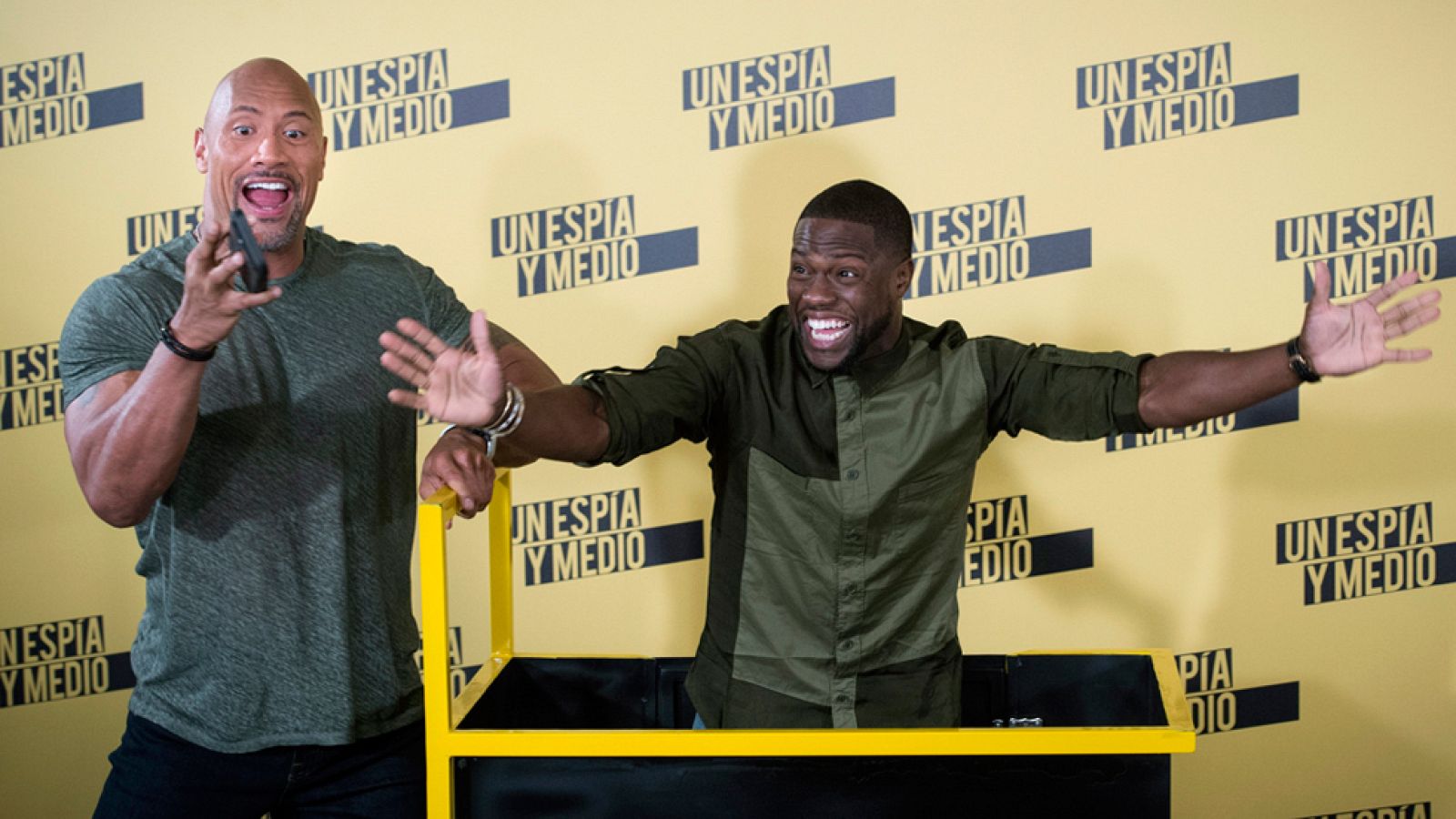 Entrevista a Dwayne Johnson y Kevin Hart, el nuevo dúo cómico: "En cuanto nos ves juntos, te ríes" | Ver