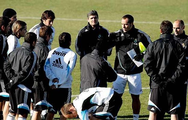  - Guti se ejercita con el grupo