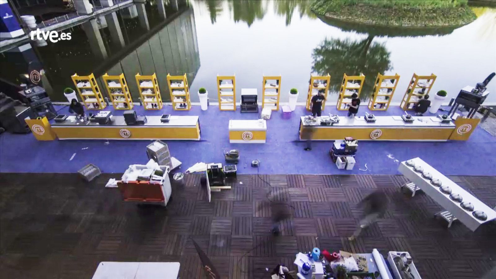 MasterChef 4 - As� se montan las cocinas en los exteriores