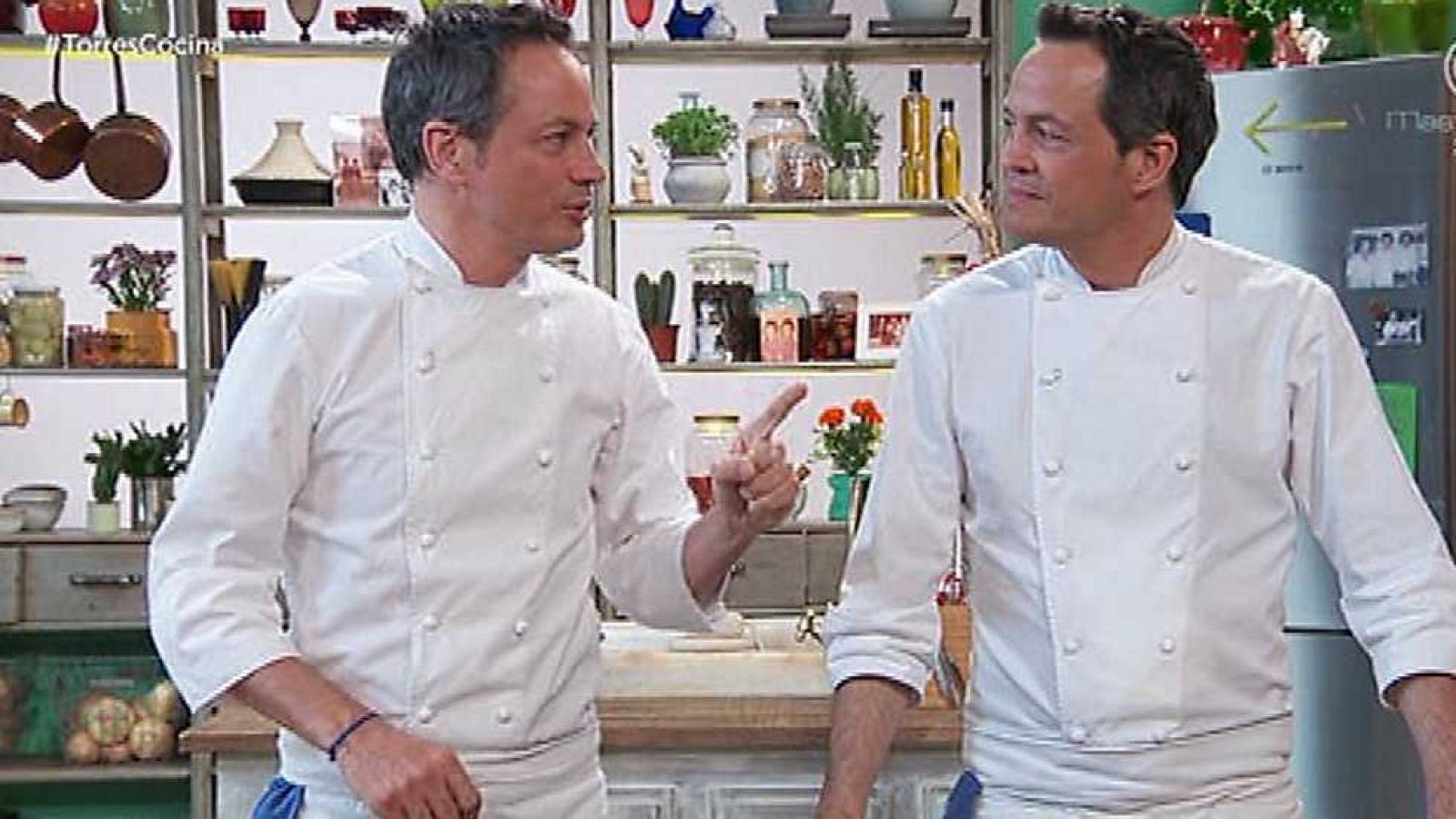 Torres en la cocina - Camino de Santiago - ver ahora