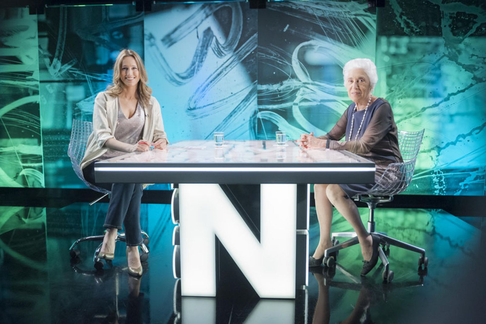 Noms Propis - Josefina Castellví - "La vida no va mai enrera..."