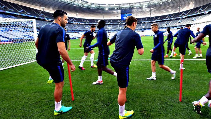 Telediario 1 - Francia y Rumanía levantan el telón de la Eurocopa