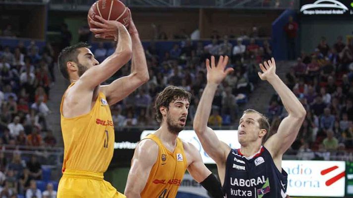 Baloncesto en RTVE - Laboral Kutxa 63 - 85 FC Barcelona