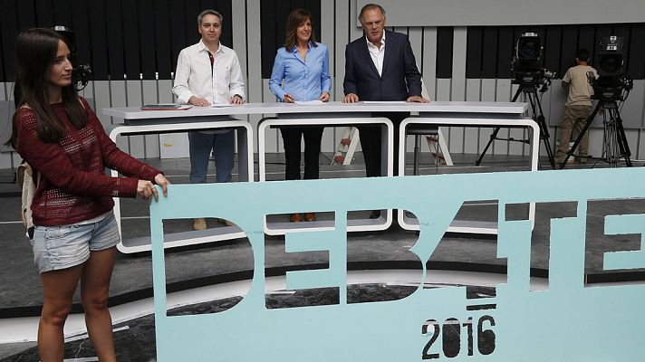 Telediario 1 - Los partidos dan el visto bueno al plató donde se celebrará el debate a cuatro