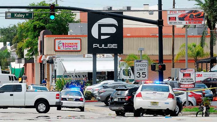 Informativo 24h - Al menos 50 muertos en un tiroteo en Orlando