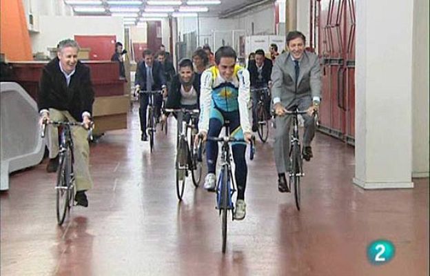 Vuelta ciclista a España - Entrada triunfal en TVE