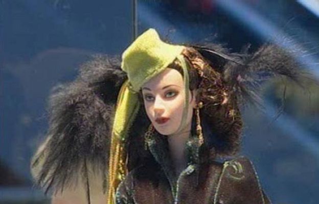  - Barbie con glamour