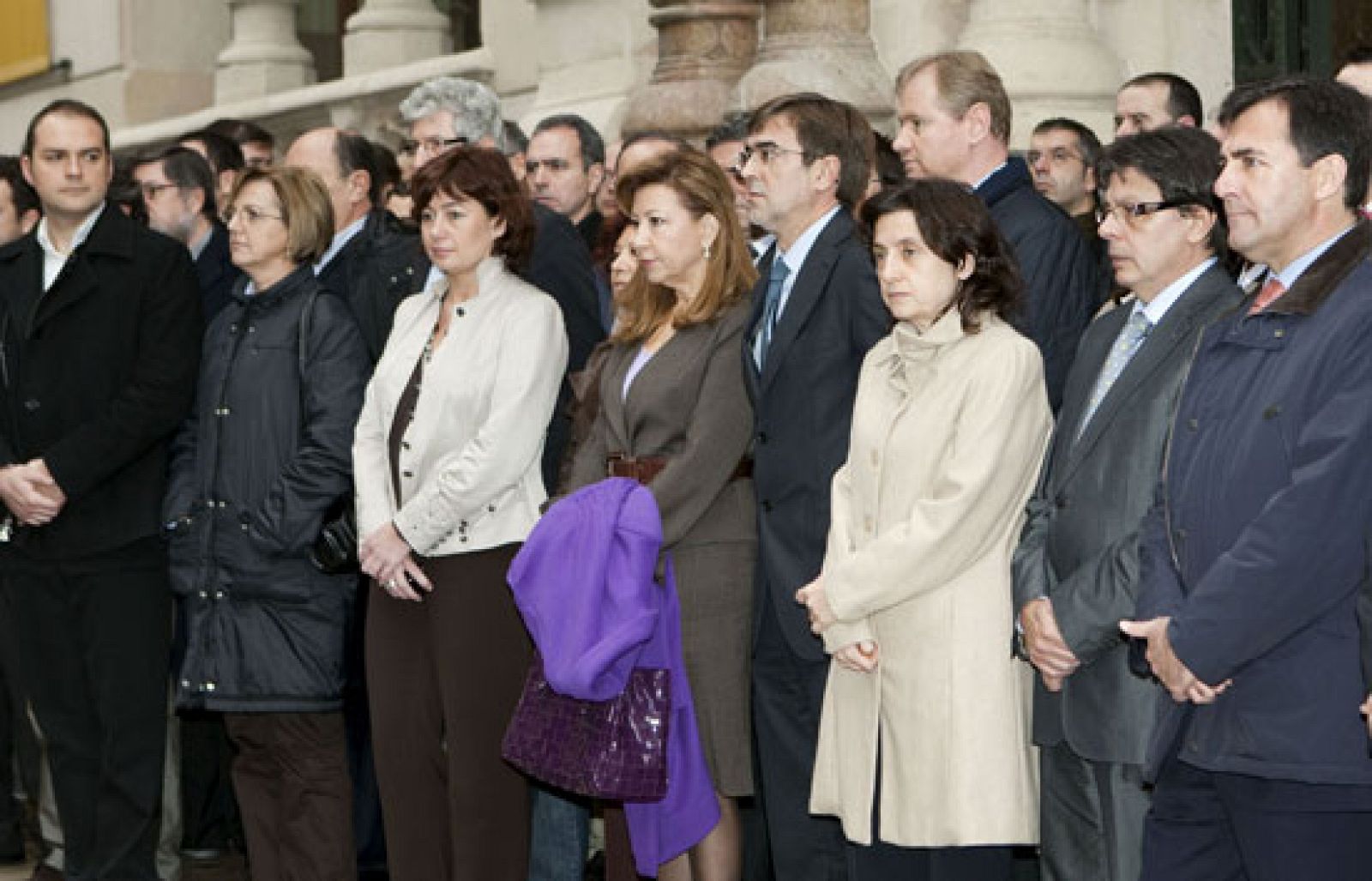 Telediario 2 en cuatro minutos - 17/12/08 | Ver