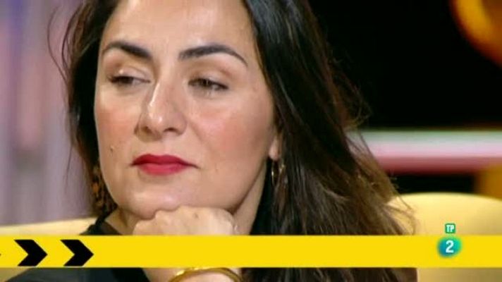 Atención obras - Candela Peña en teatro