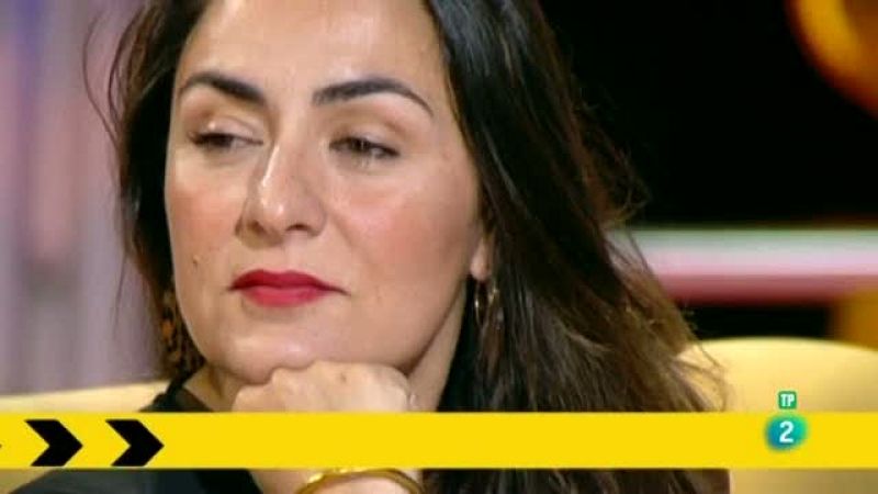 Atención obras - Candela Peña en teatro