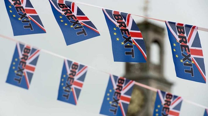 Telediario 1 - Reanudada la campaña del referéndum en Reino Unido tras el asesinato de Jo Cox