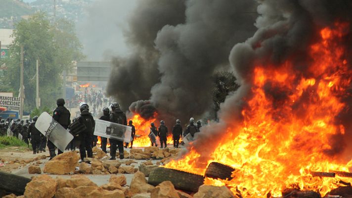 Informativo 24h - Al menos ocho muertos en México durante las protestas contra la reforma educativa