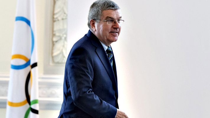 Telediario 1 - El COI abre la puerta a los deportistas rusos a Río