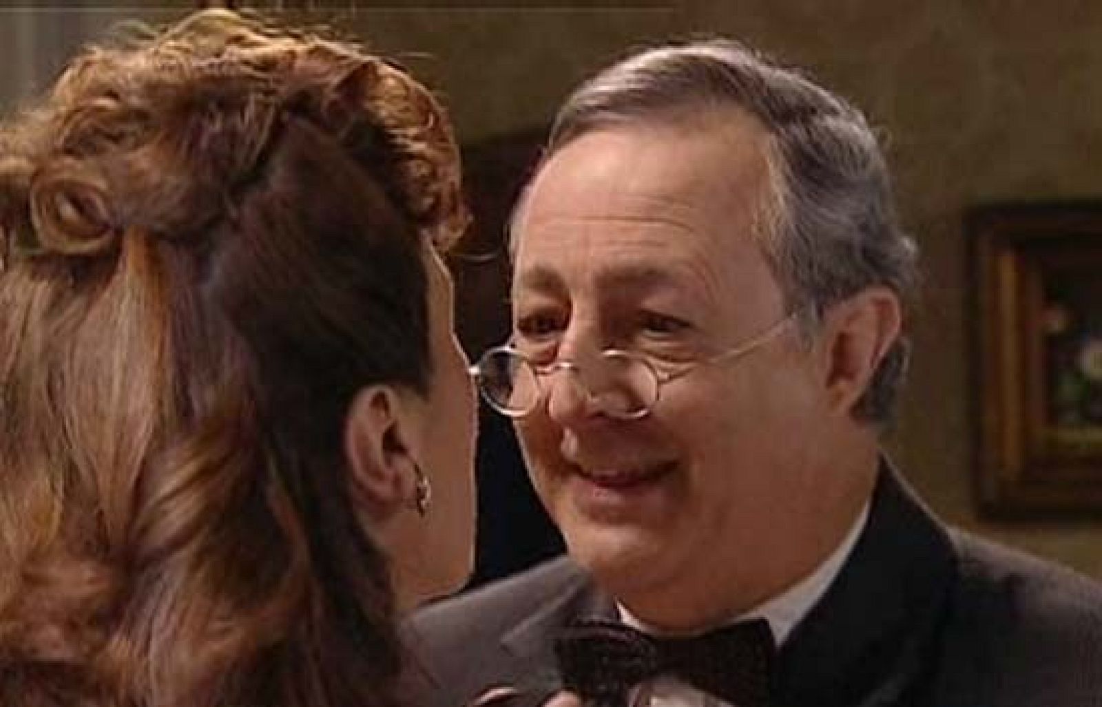 Amar - Pelayo y Enriqueta se declaran amor eterno - Amar en tiempos revueltos | Ver