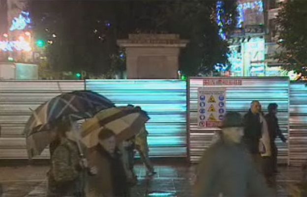  - Retiran la última estatua de Franco