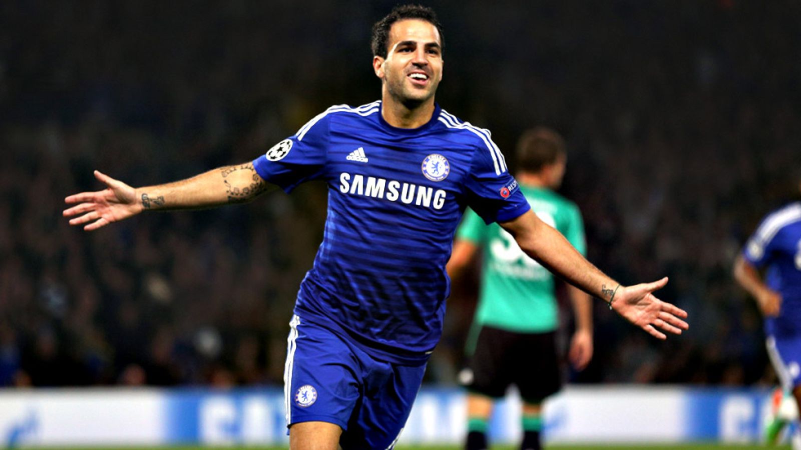 Actualmente, dos tercios de los futbolistas de la Premier League son extranjeros, segn datos del Observatorio de Ftbol CIES. Ms de 100 jugadores perderan su permiso de trabajo al no cumplir con los criterios exigidos. Pero tambin est la Premier