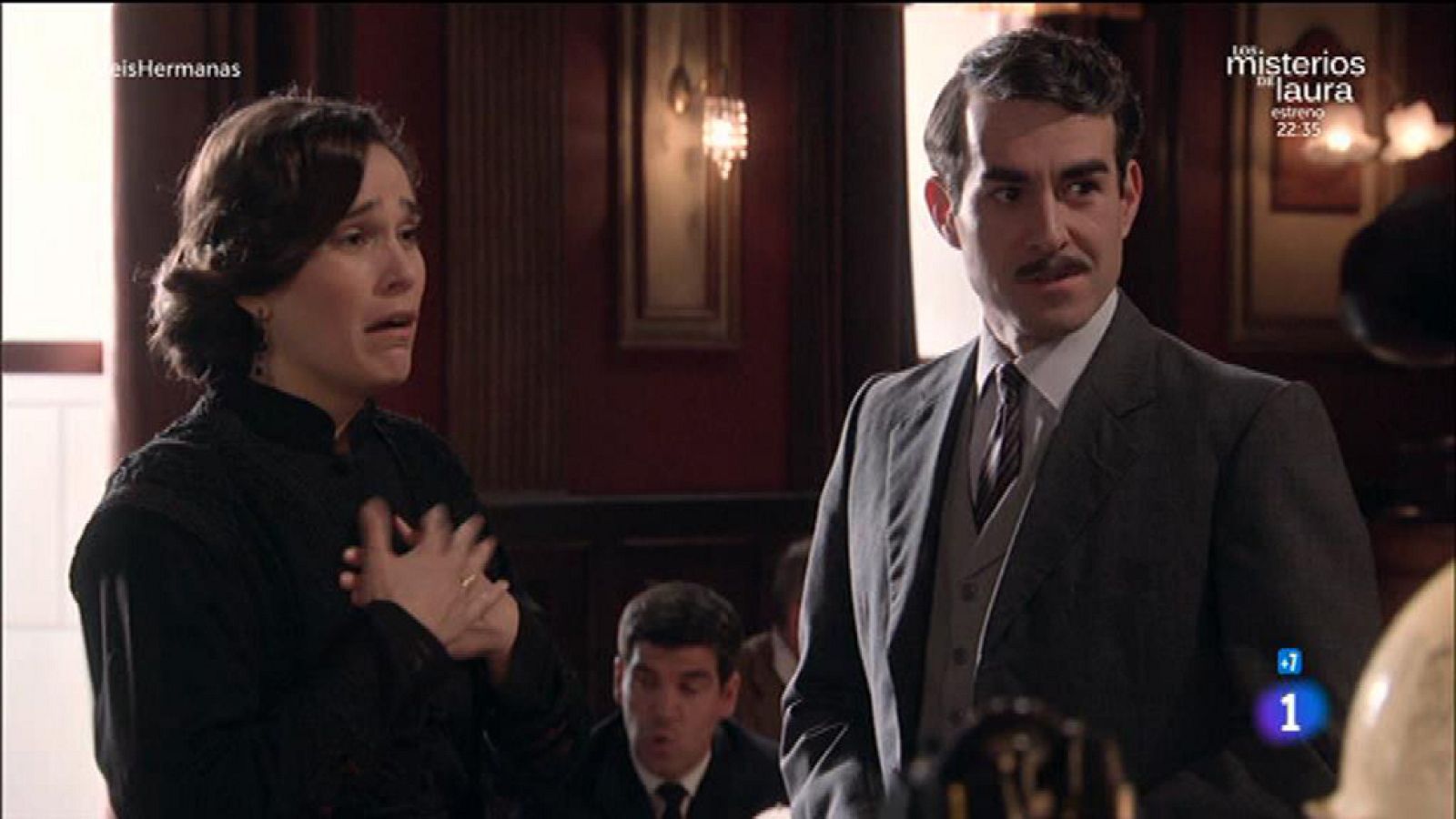 Seis Hermanas - Adela recibe la noticia de la detención de Leticia