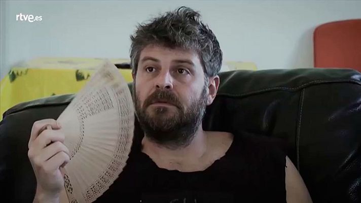 Versión española - Cine Low Cost: 'Musical caliente'