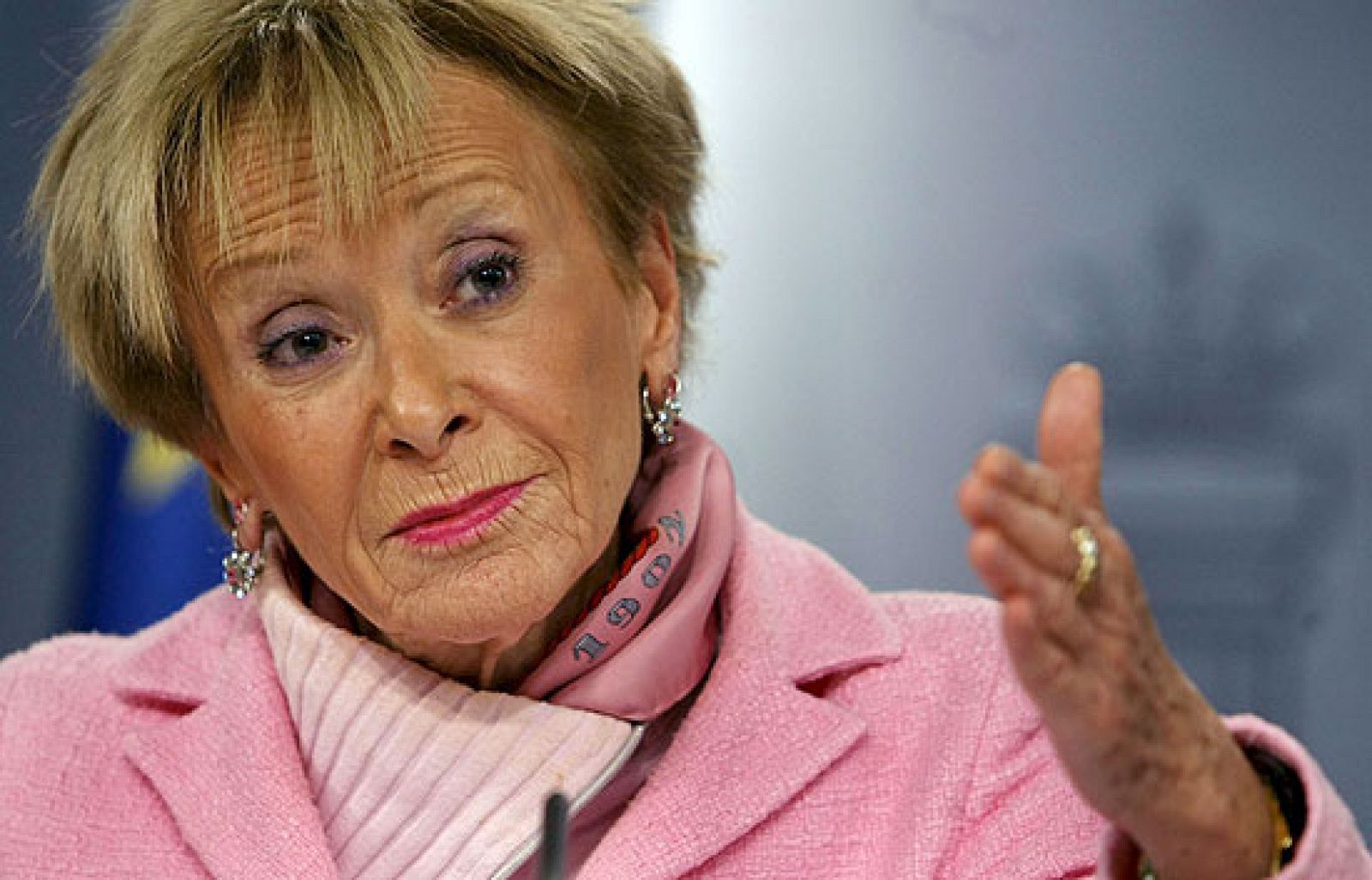 Telediario 1 en cuatro minutos - 19/12/08 | Ver