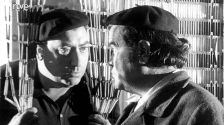 Crónicas de un pueblo - Un fantasma en la torre