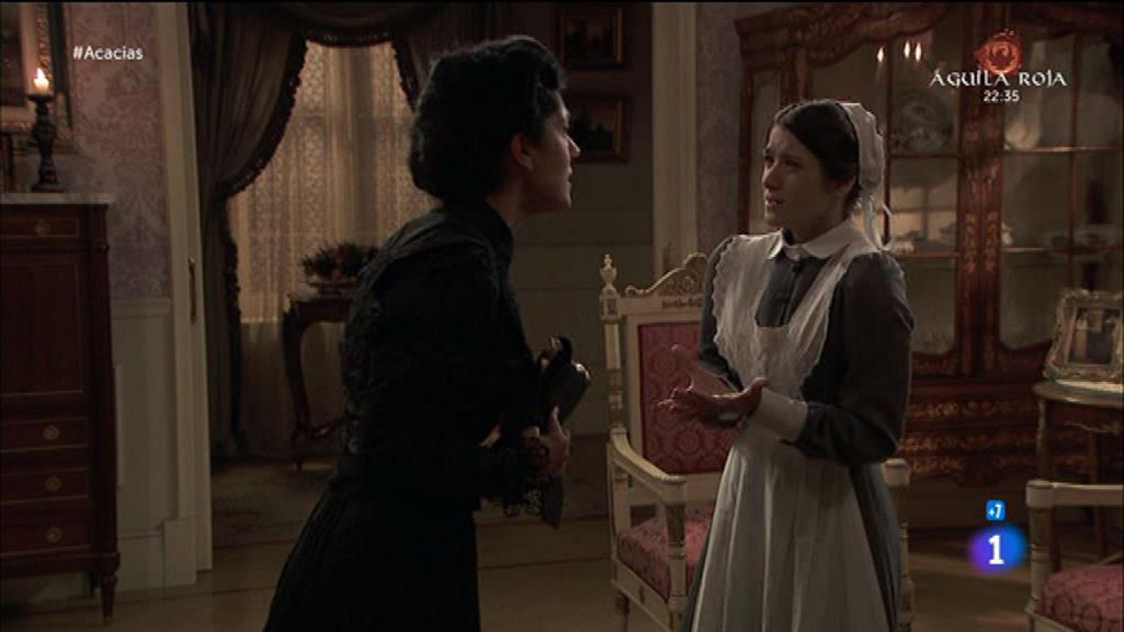 Acacias 38 - Rosina a Casilda: "Eres la novia de un asesino"