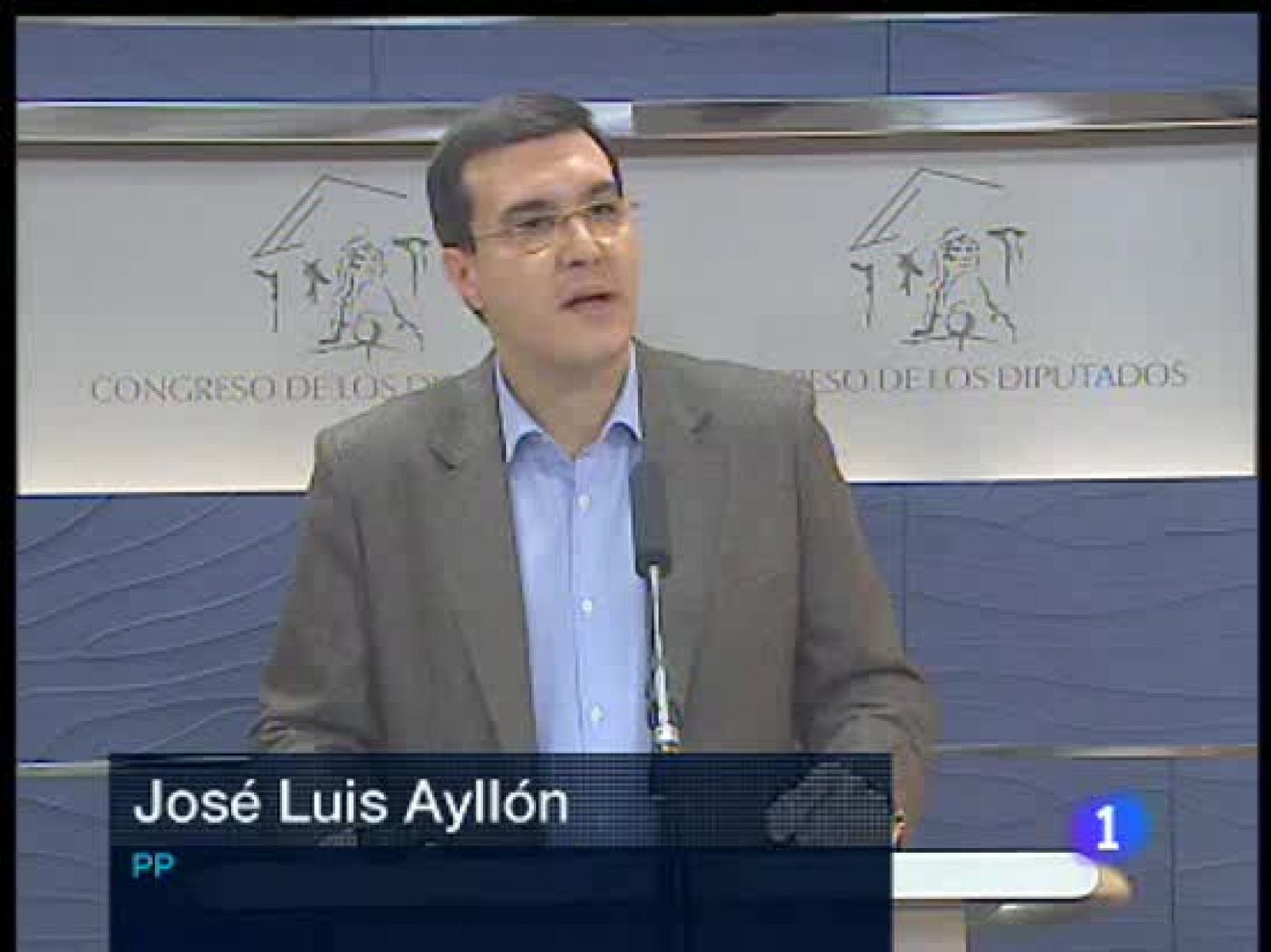 La oposición critica la reforma de la Ley de Extranjería | Ver