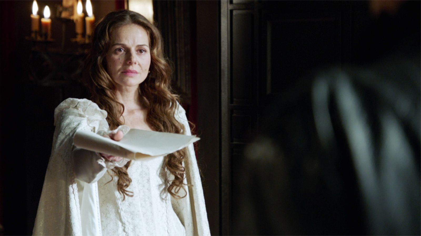 Águila Roja - Lucrecia acepta no volver a ver a Gonzalo