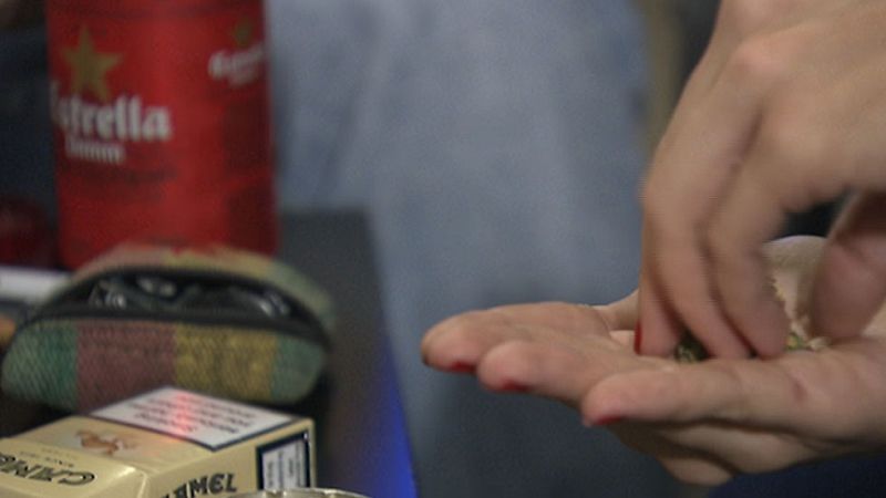 Sube el consumo de cannabis en España y desciende ligeramente la ingesta de alcohol