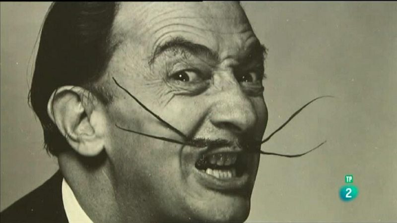 Atención obras - Doble exposición de Dalí