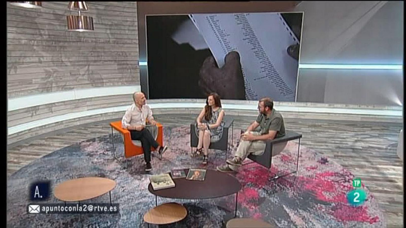 A punto con La 2 - Proyectos solidarios - Garantes de la memoria