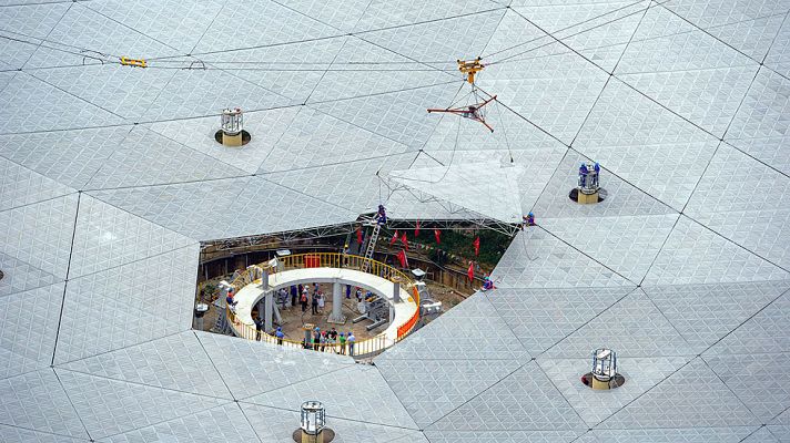 Informativo 24h - China concluye la construcción del mayor radiotelescopio del mundo
