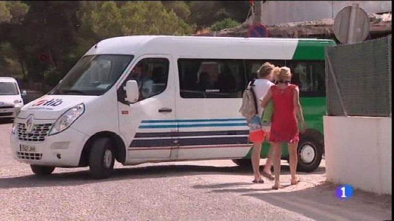 Funcionen els busos a Es Trenc