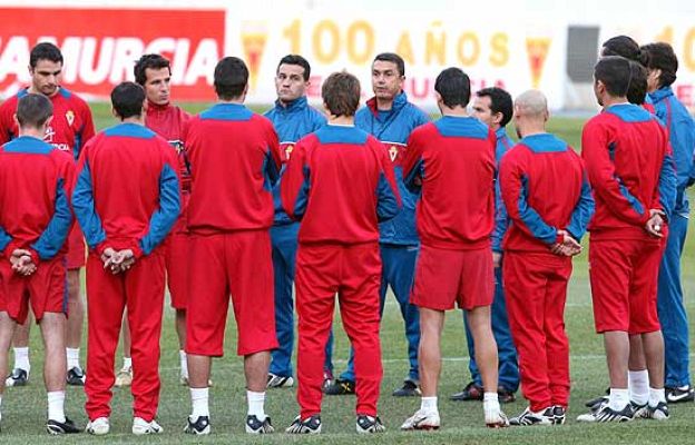  - 13 jugadores del Murcia, intoxicado