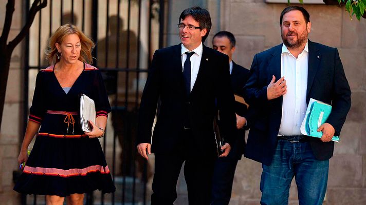 Telediario 1 - La Generalitat defiende la gestión de Puigdemont como alcalde de Girona