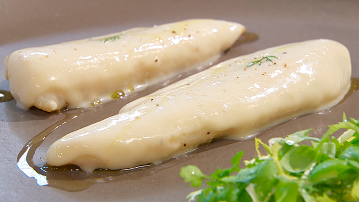 RTVE Cocina - Receta de gallo con crema de ajo