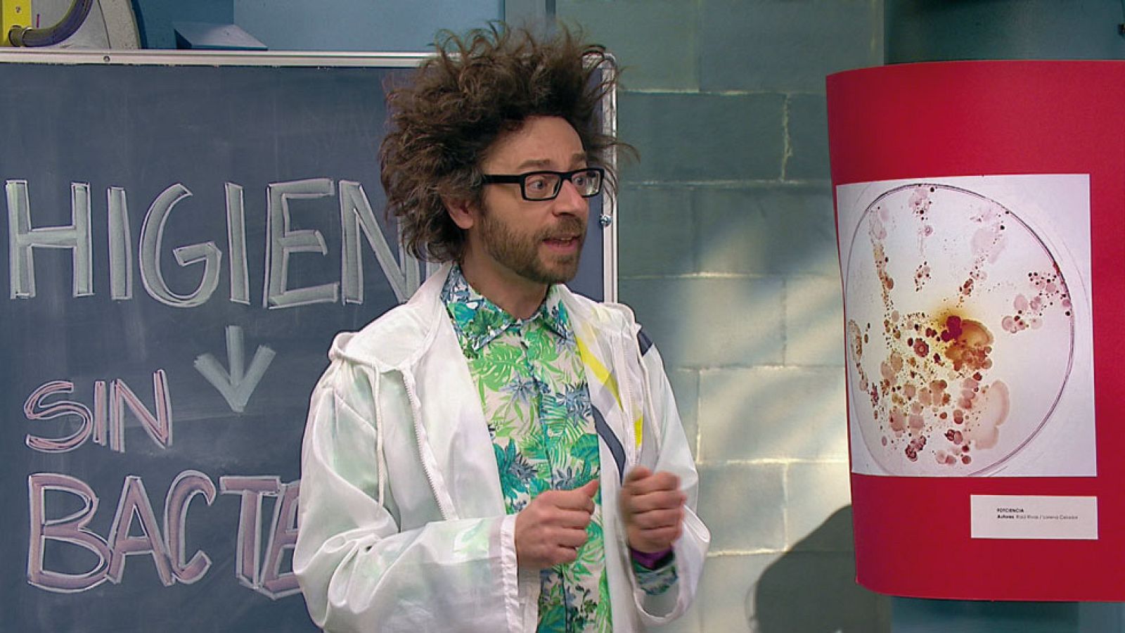 Big Band Clan - Manos sin bacterias - Big Band Clan | Ver