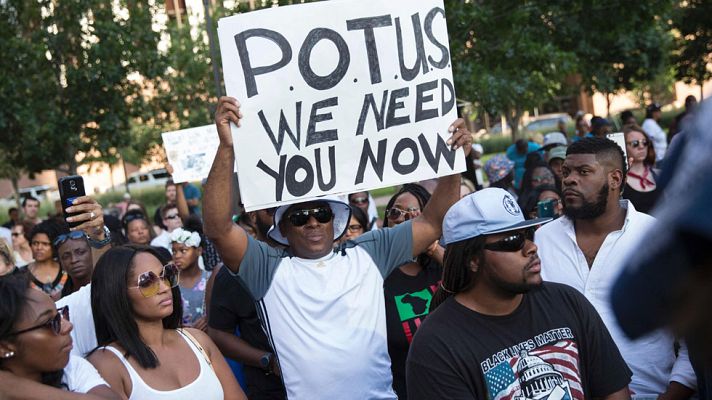 Telediario 1 - La violencia racial, una asignatura pendiente también para Barack Obama