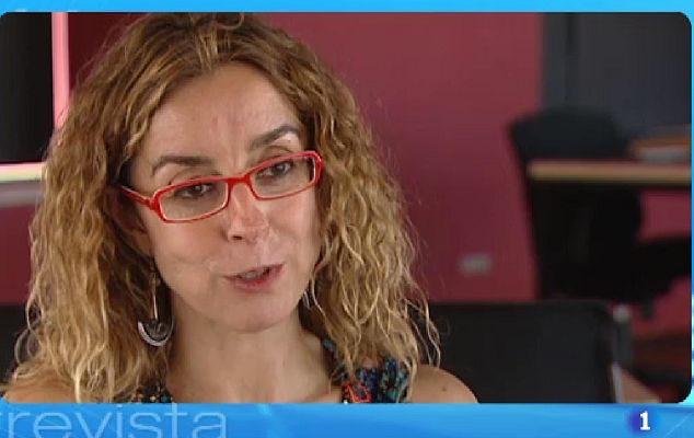 L'Informatiu - L'Entrevista de l'Informatiu Cap de Setmana: Mònica Bernabé, periodista que ha viscut 10 anys a l'Afganistan - 09/07/02016