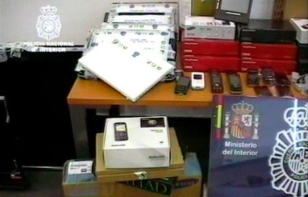  - Red de estafa con tarjetas