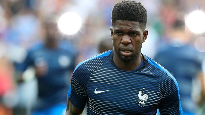 Telediario 1 - El Barça confirma el fichaje de Umtiti