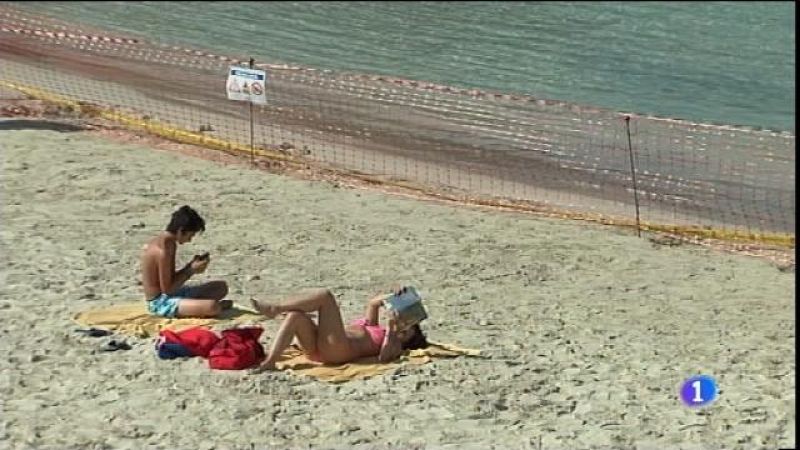 Vessaments tòxics a platges de Ciutadella