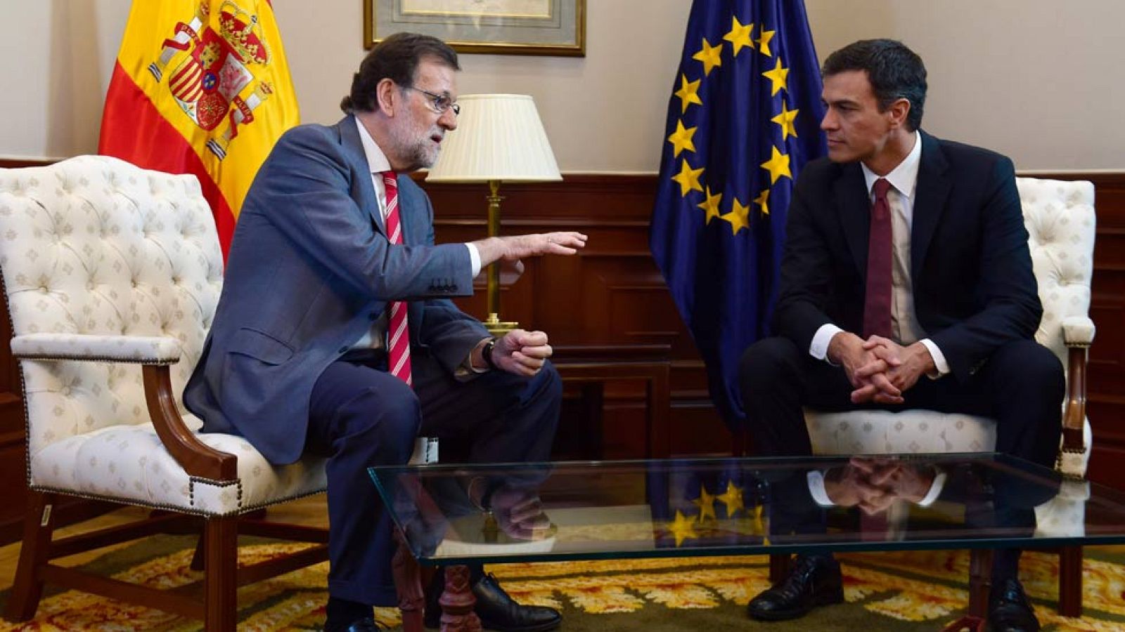 Comienza la reunión en la que Sánchez dará a Rajoy un "no" a su investidura - Informativo 24h | Ver