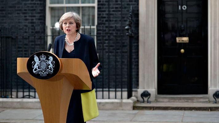 Telediario 1 - Theresa May ya es la nueva primera ministra de Reino Unido