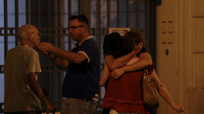 Informativo 24h - Testigos presenciales hablan de caos, confusión y decenas de cuerpos en el suelo