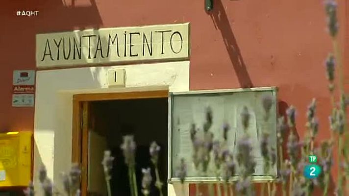 Aquí hay trabajo - Pueblo despoblado, oportunidad para emprender una nueva vida