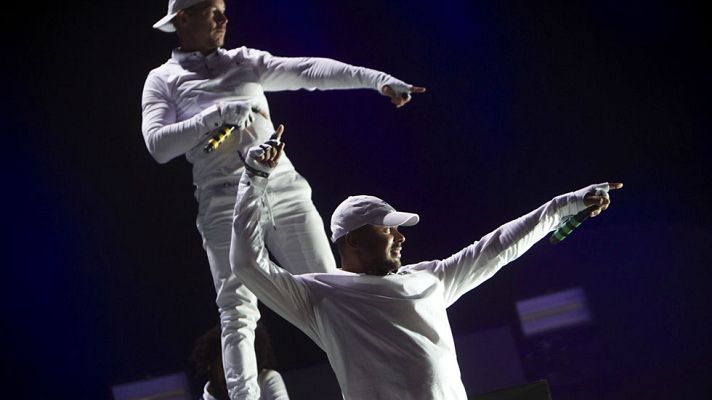 Telediario 1 - Música electrónica en el arranque del FIB